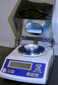 Модель 062М3. Аппарат для ускоренного определения влажности